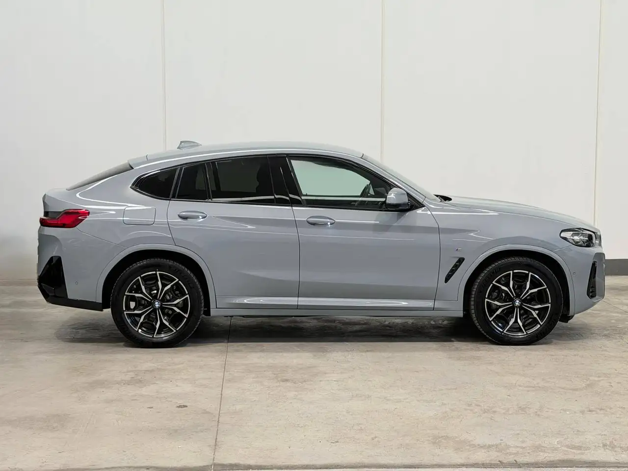 BMW X4 6