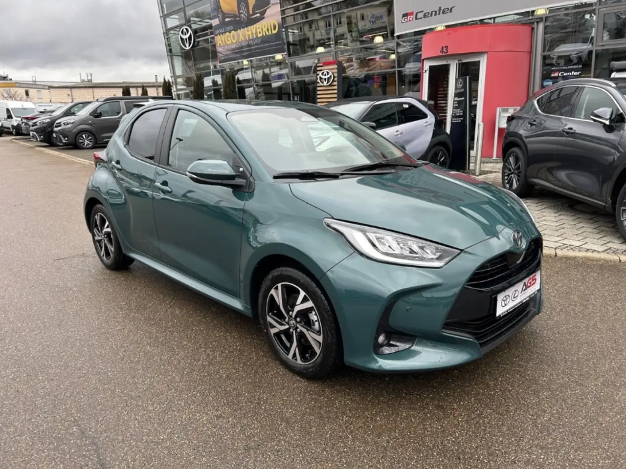 Toyota Yaris 2