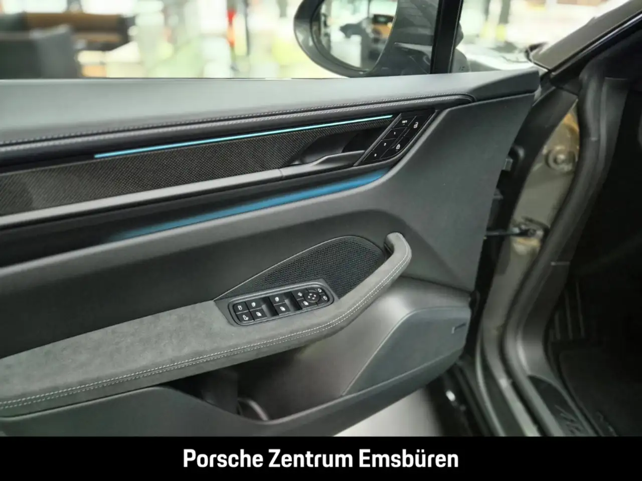 Porsche Macan 4