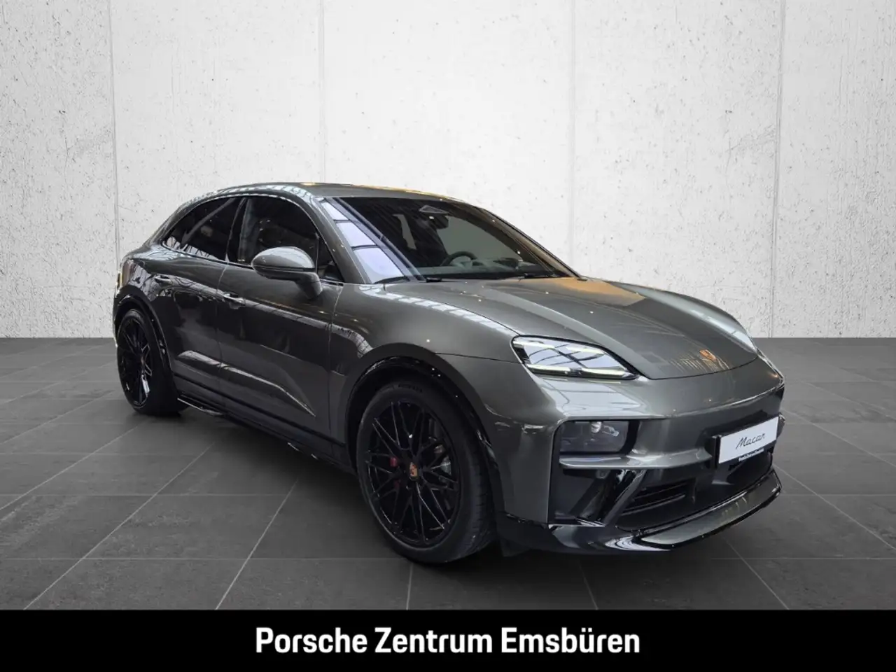 Porsche Macan 8