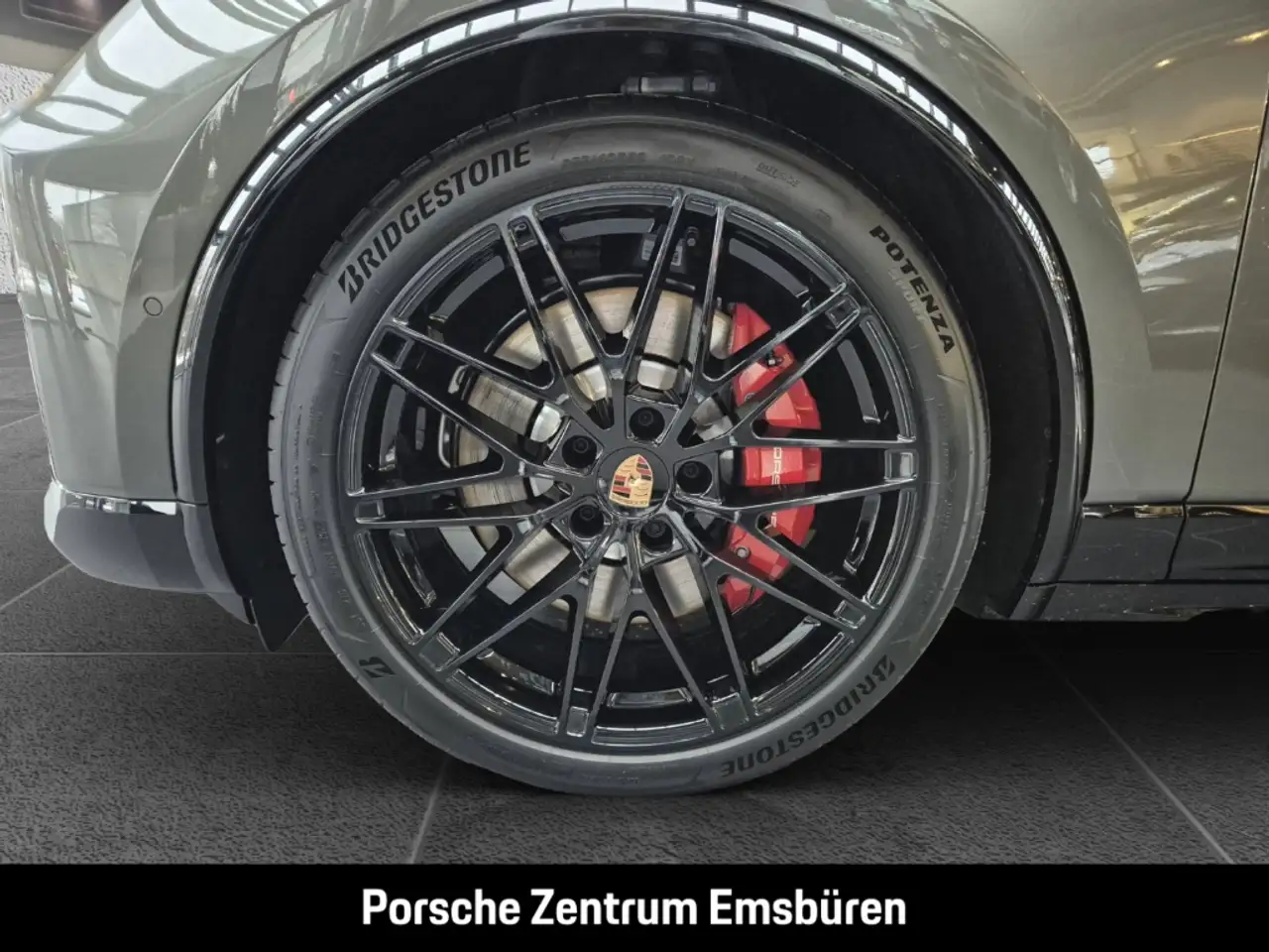 Porsche Macan 10