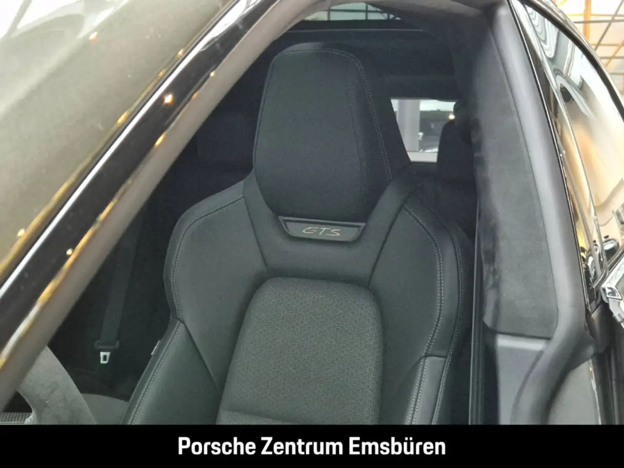 Porsche Macan 15