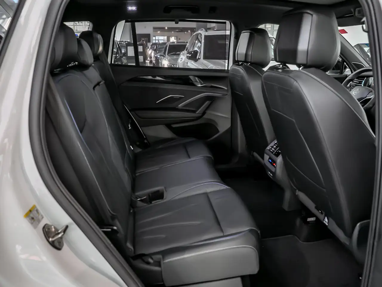 Volkswagen Tayron 8