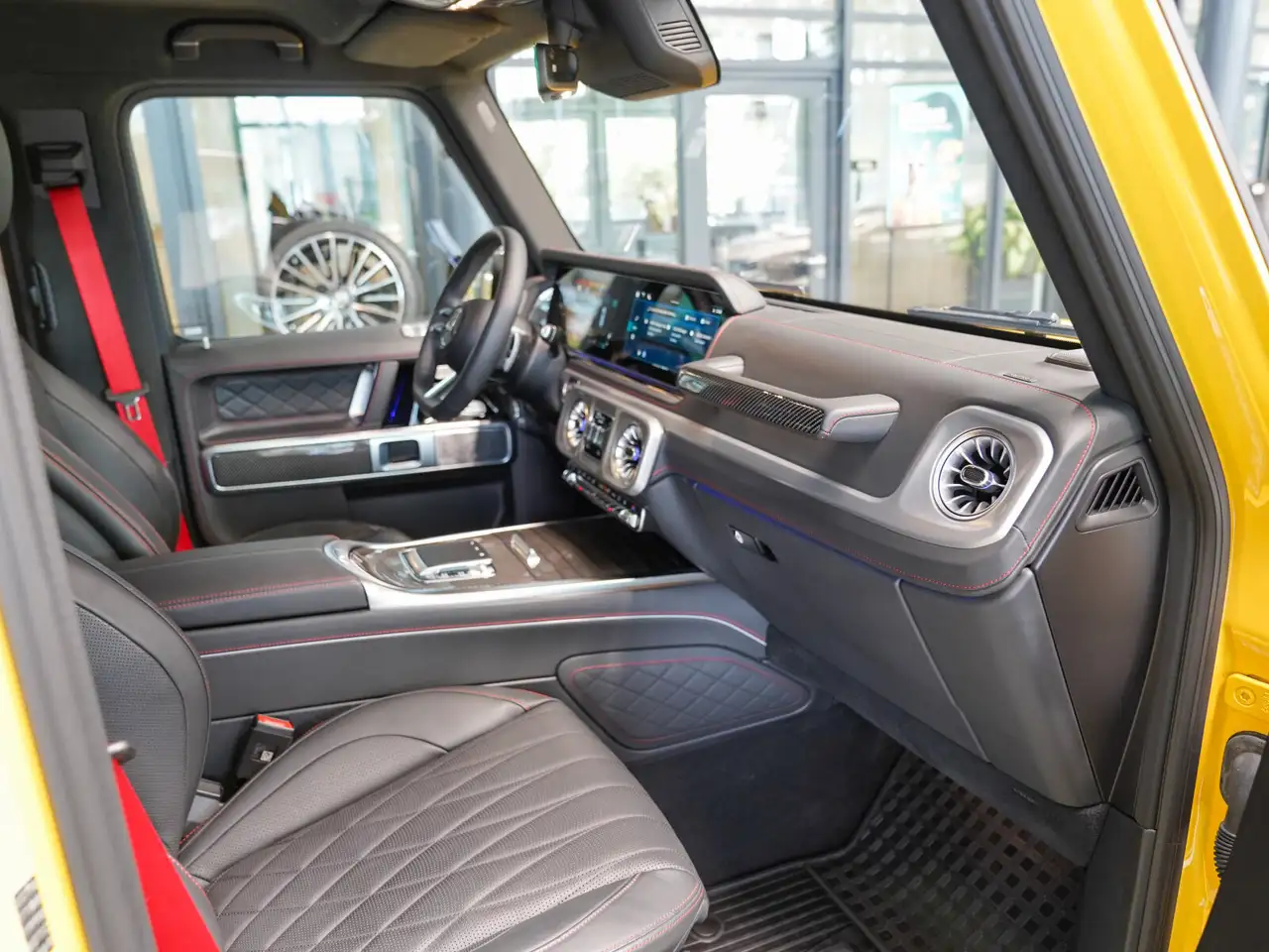 Mercedes-Benz G 450 10