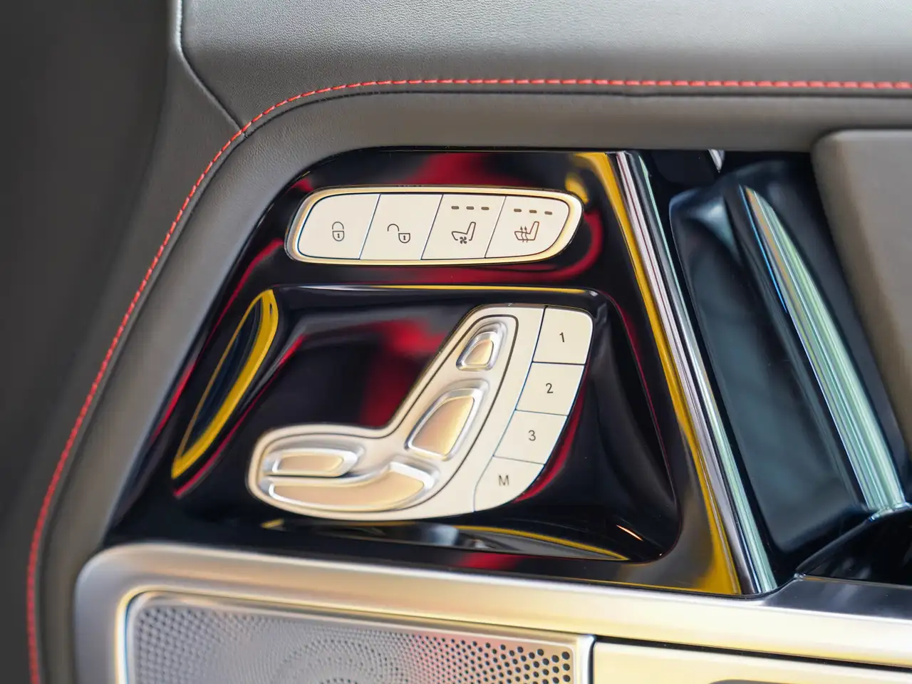 Mercedes-Benz G 450 12