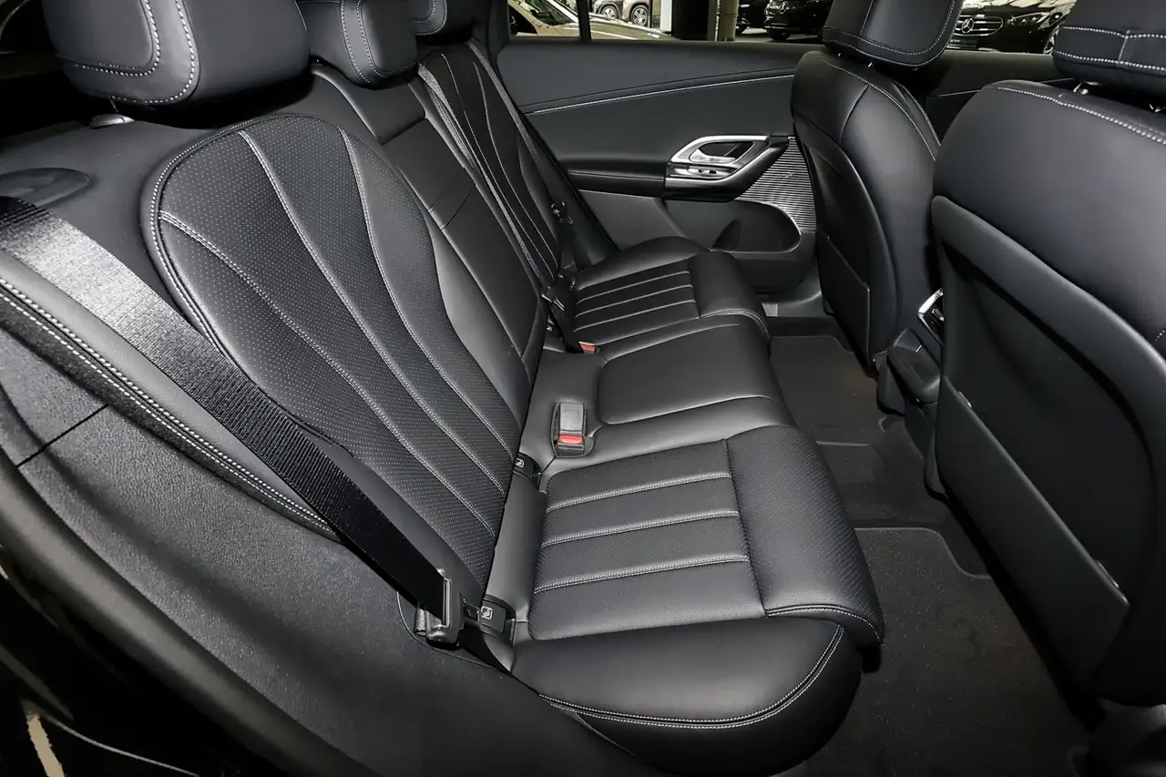 Mercedes-Benz GLC 400 6