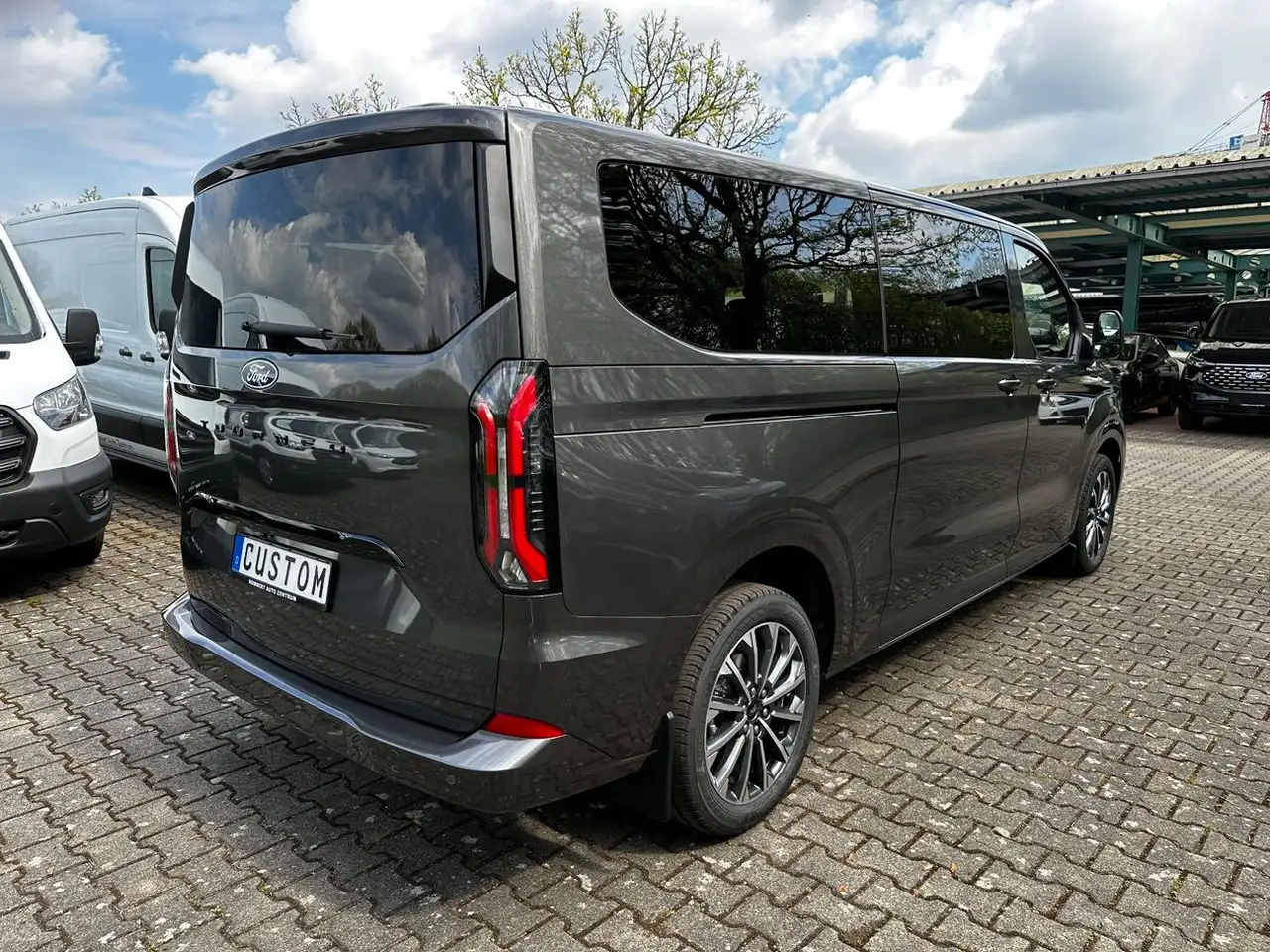 Ford Tourneo 6