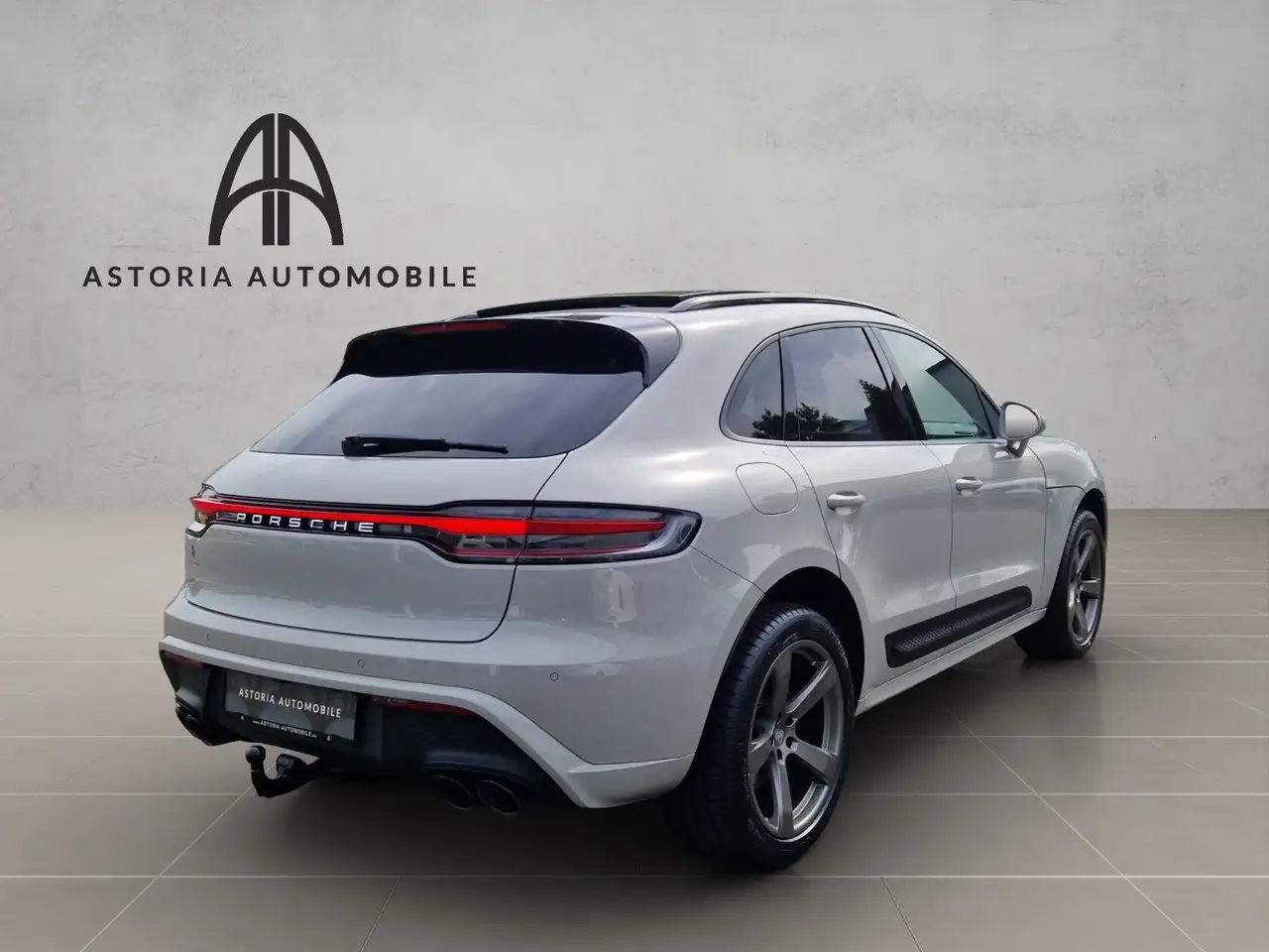 Porsche Macan 9
