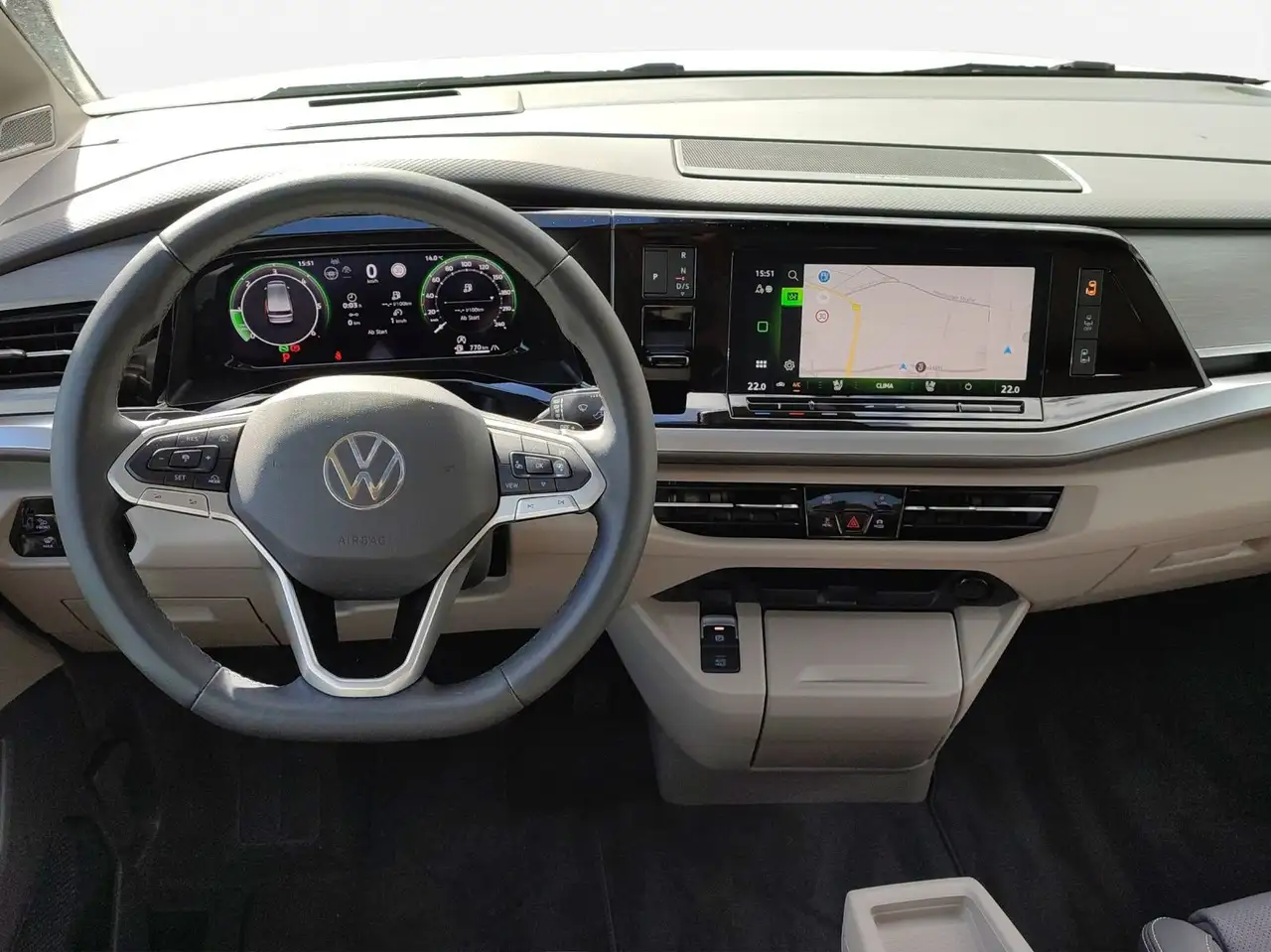 Volkswagen T7 Multivan 5