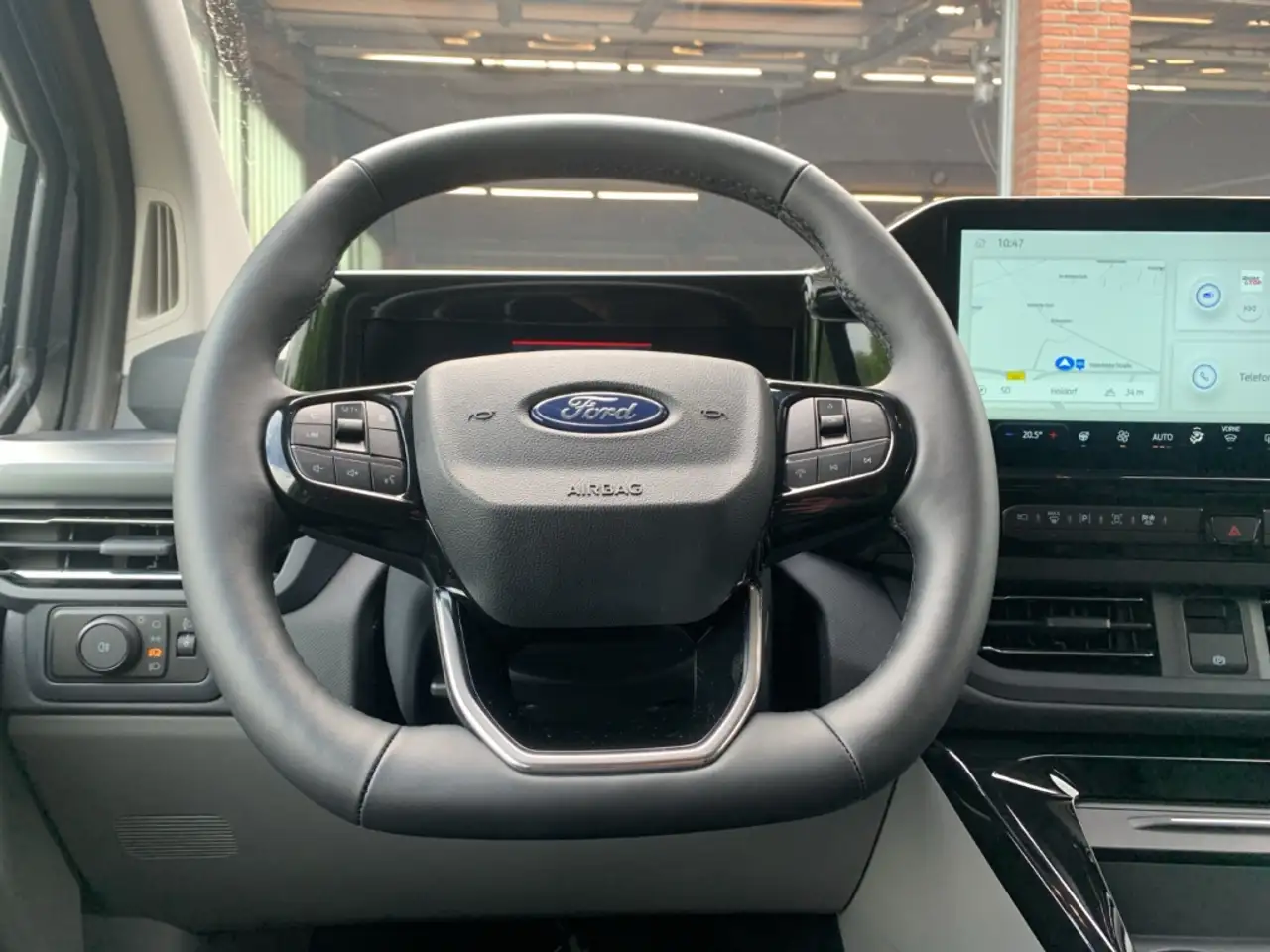 Ford Tourneo 12