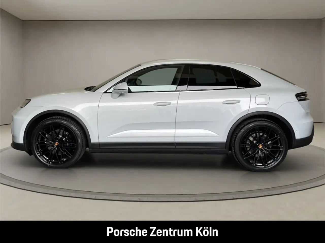 Porsche Macan 2