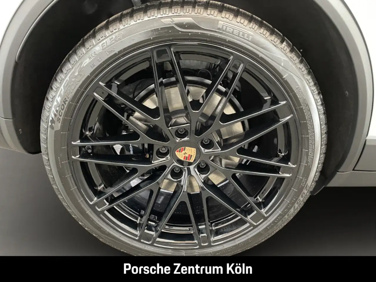 Porsche Macan 10