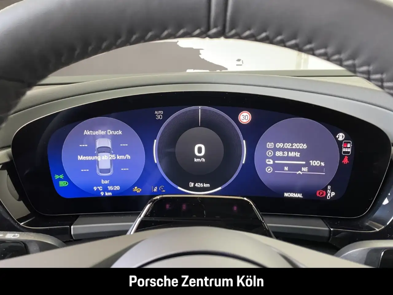 Porsche Macan 16