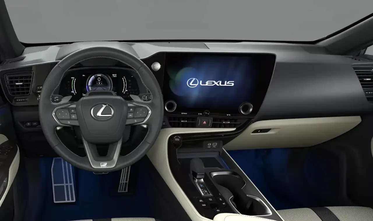 Lexus NX 7
