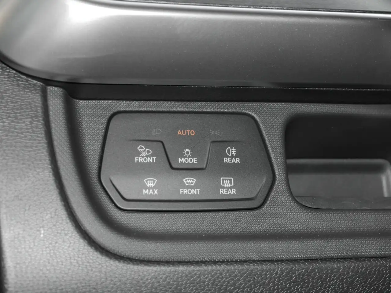 Volkswagen ID. 12