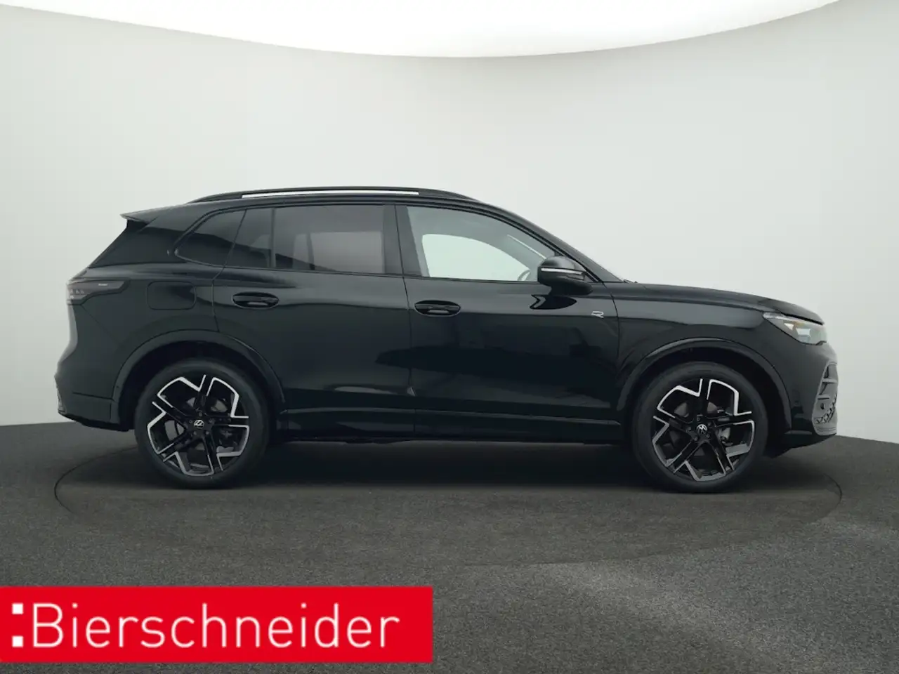 Volkswagen Tiguan 8