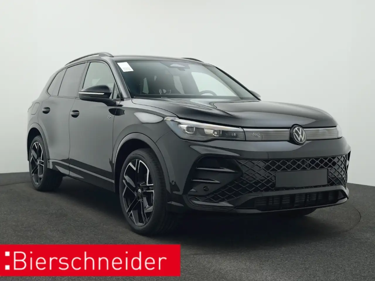 Volkswagen Tiguan 9
