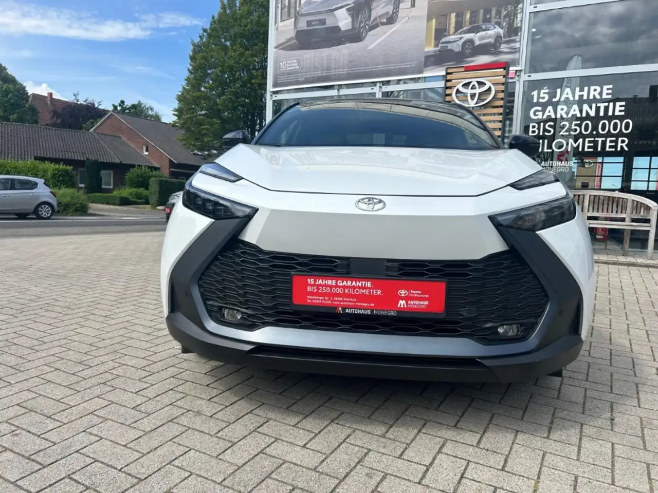 Toyota C-HR 4