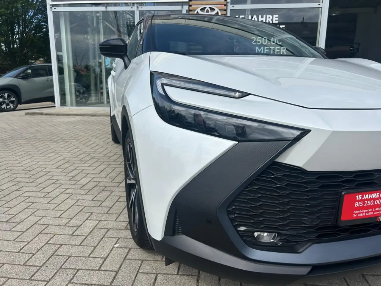 Toyota C-HR 5