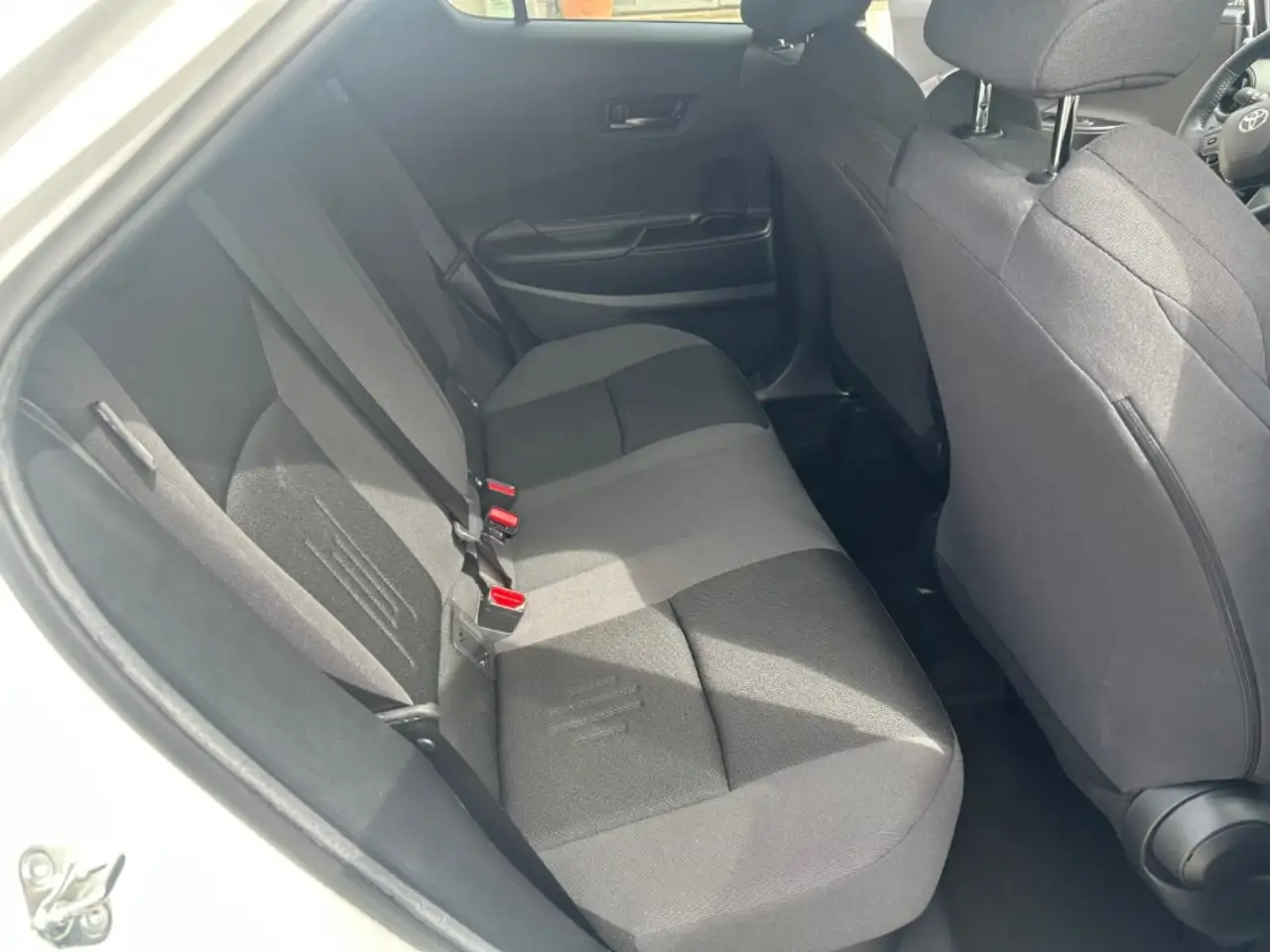 Toyota C-HR 8