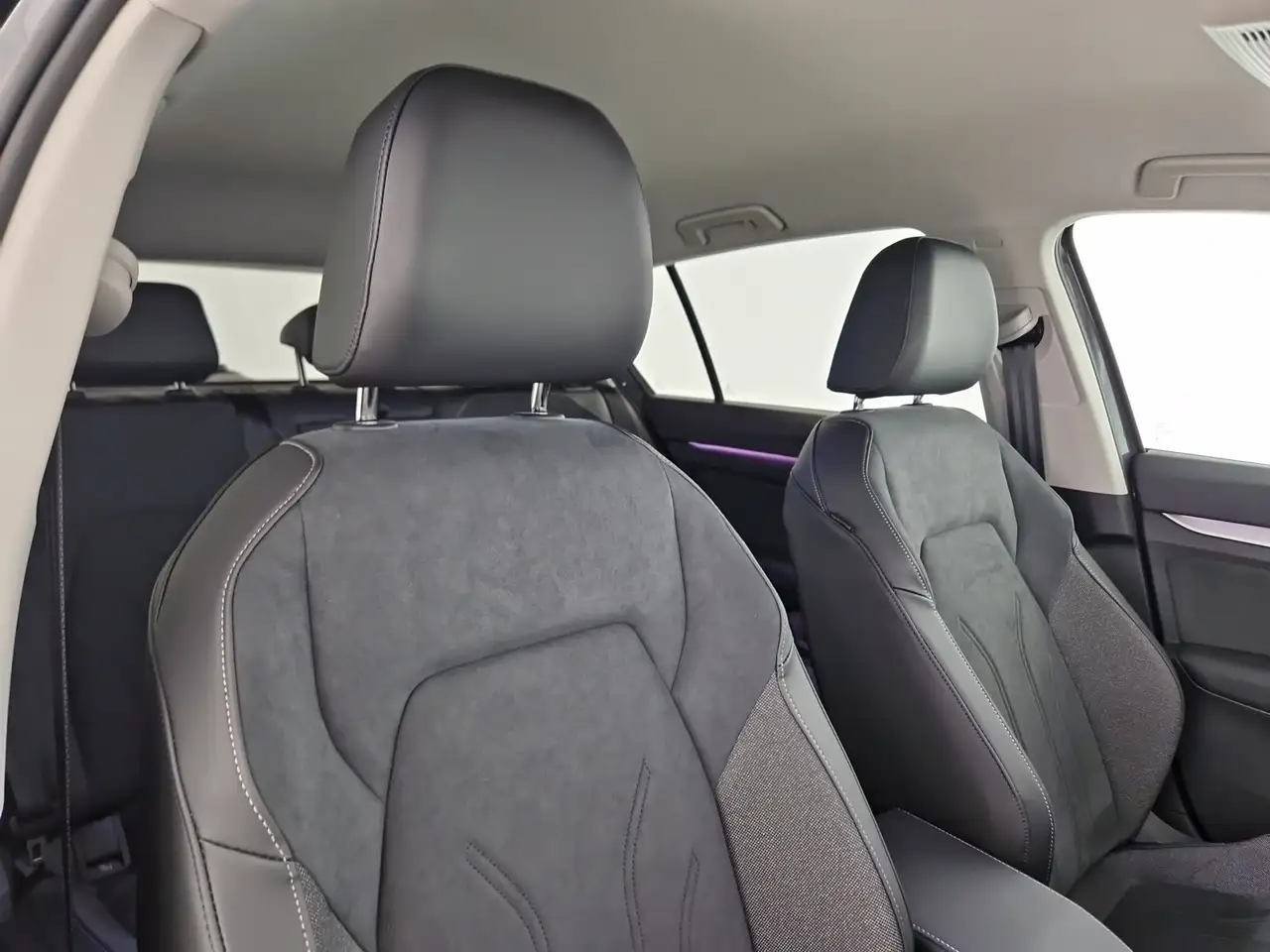 Volkswagen Golf 12