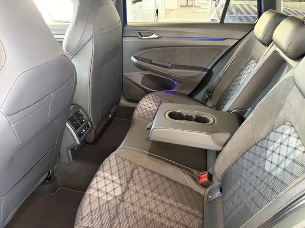 Volkswagen Golf 8