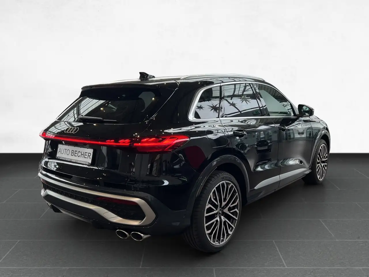 Audi SQ5 3