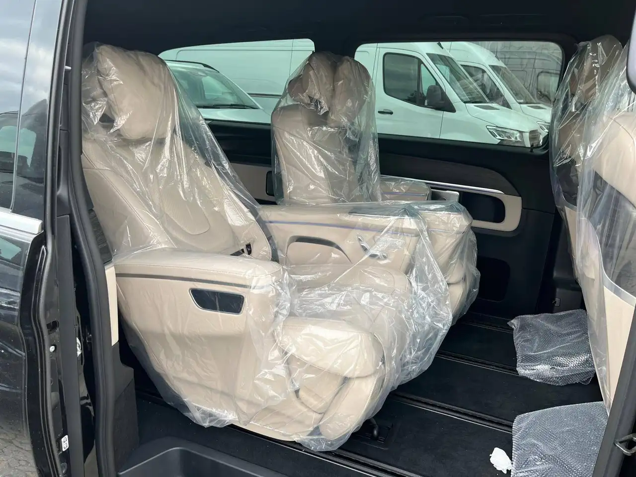Mercedes-Benz V 300 3