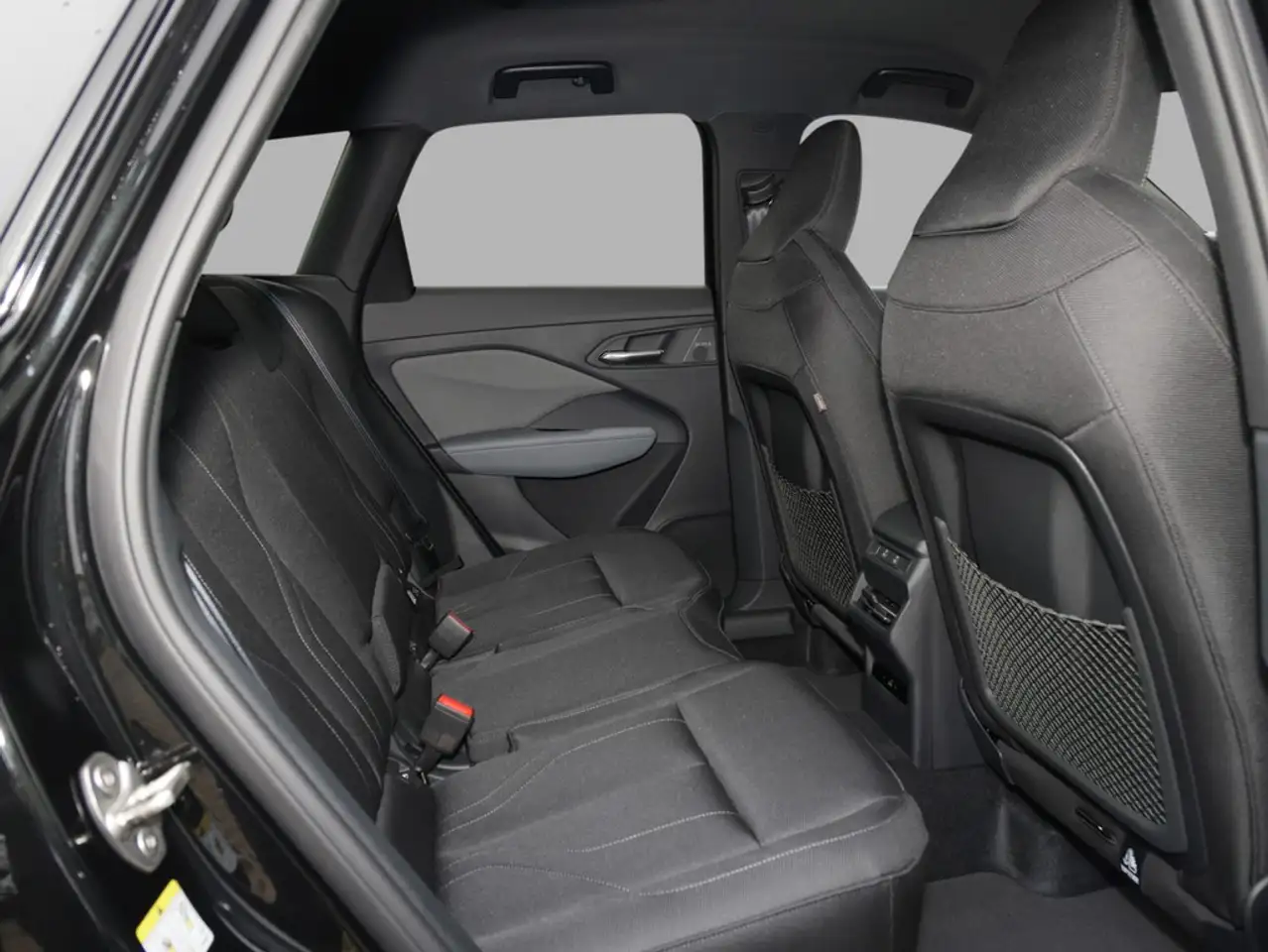 Audi Q3 12