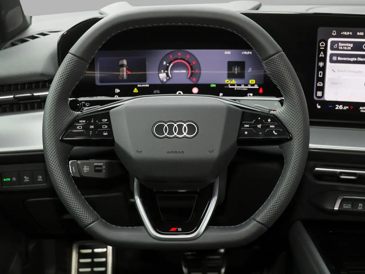 Audi Q3 16