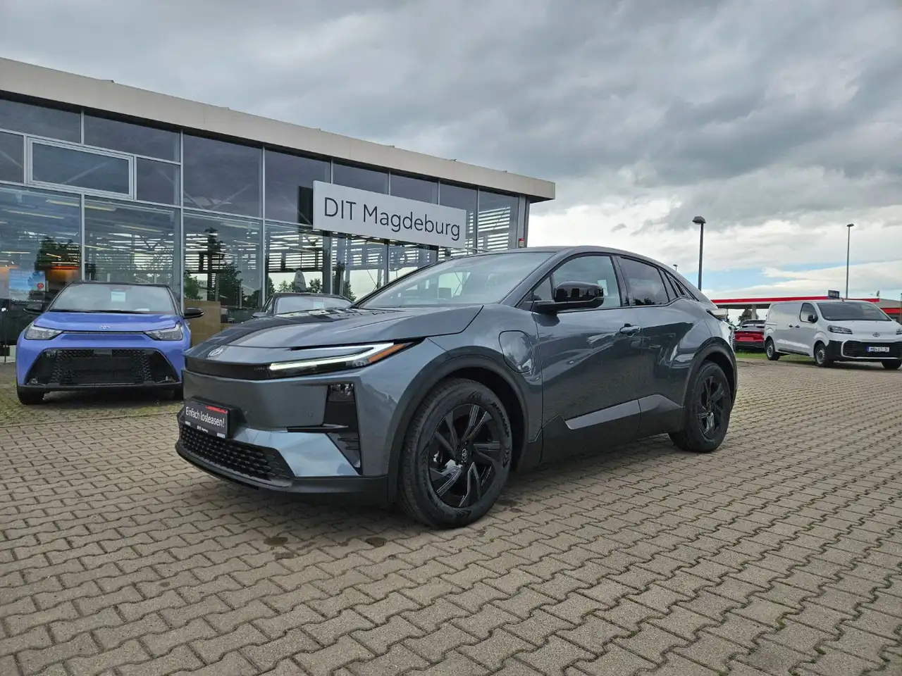 Toyota C-HR 3