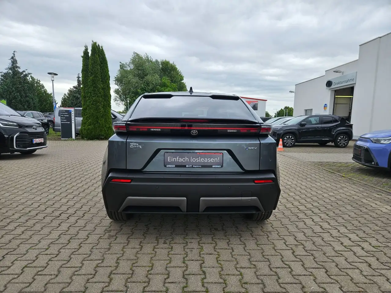 Toyota C-HR 9