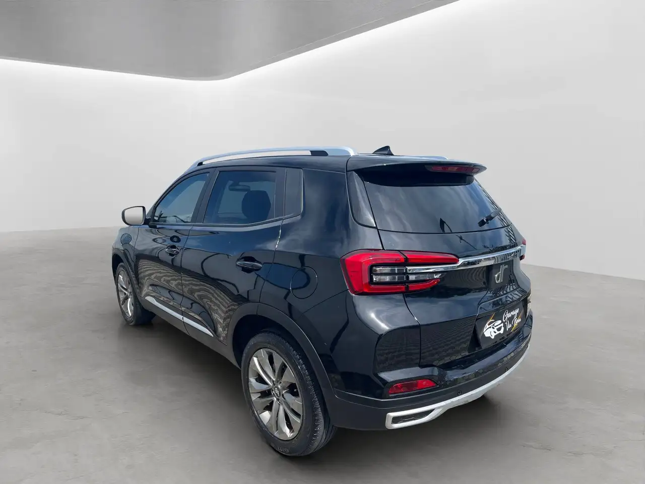DR Automobiles DR4 4