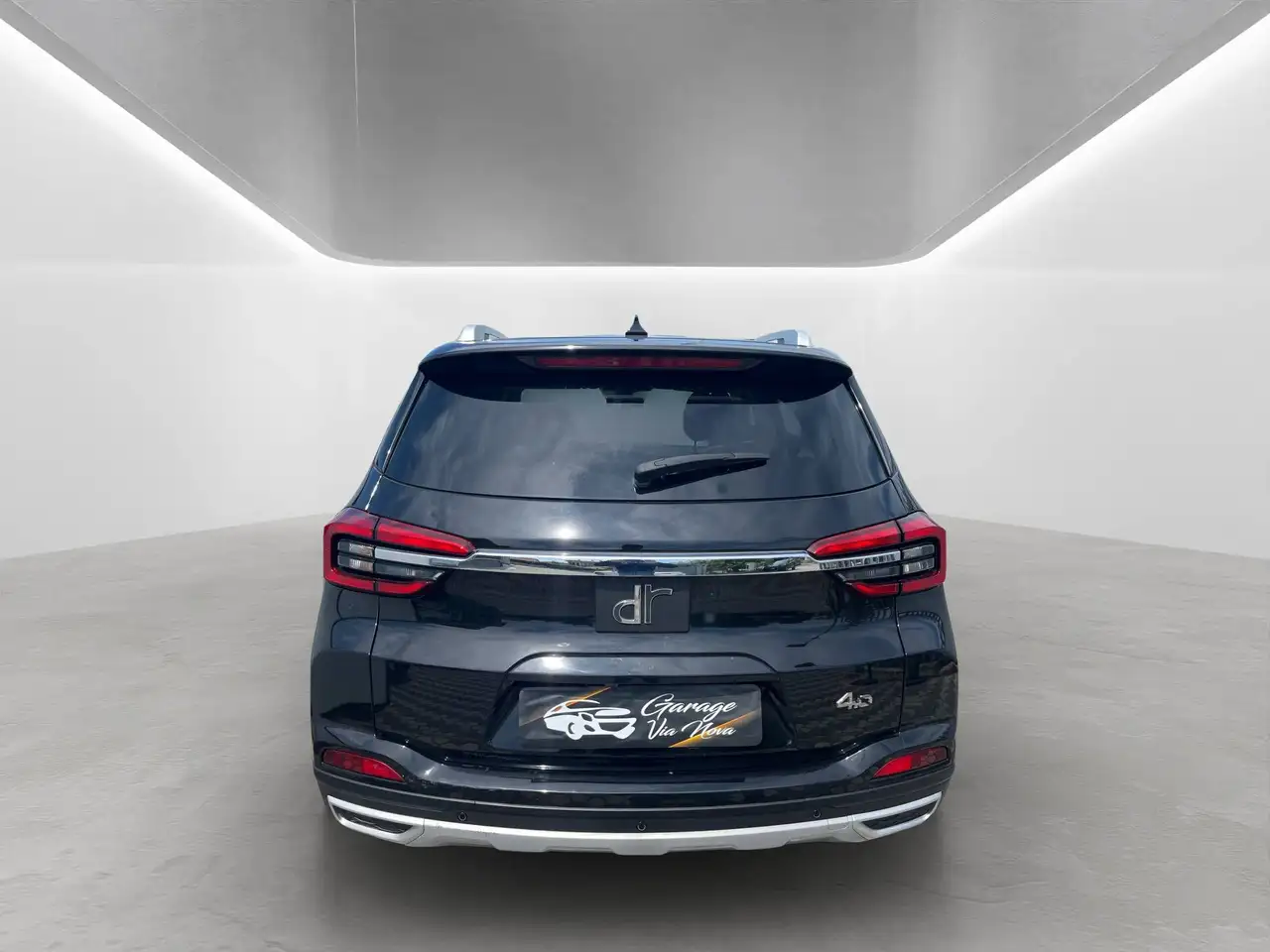 DR Automobiles DR4 5