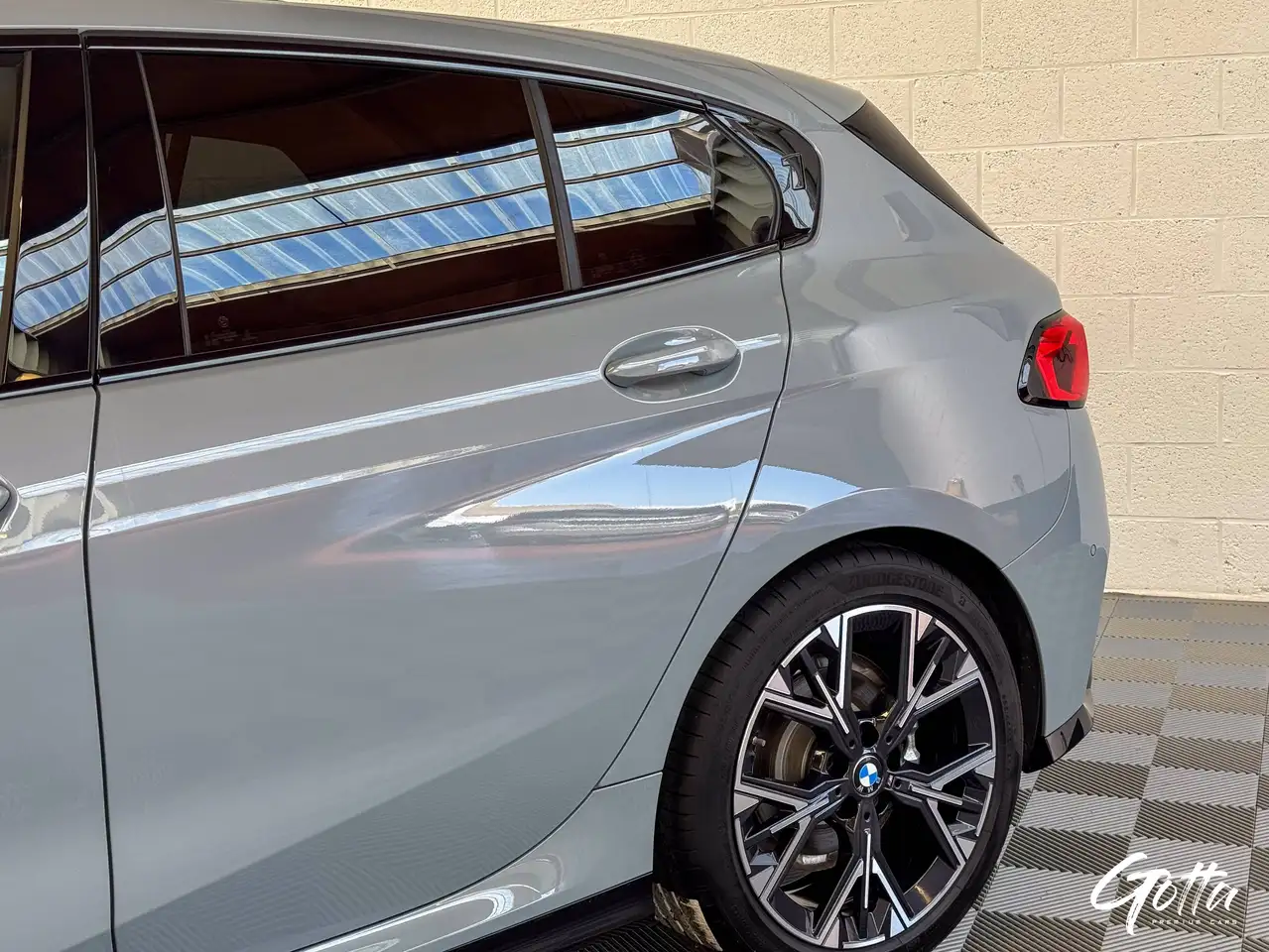 BMW 120 i 11