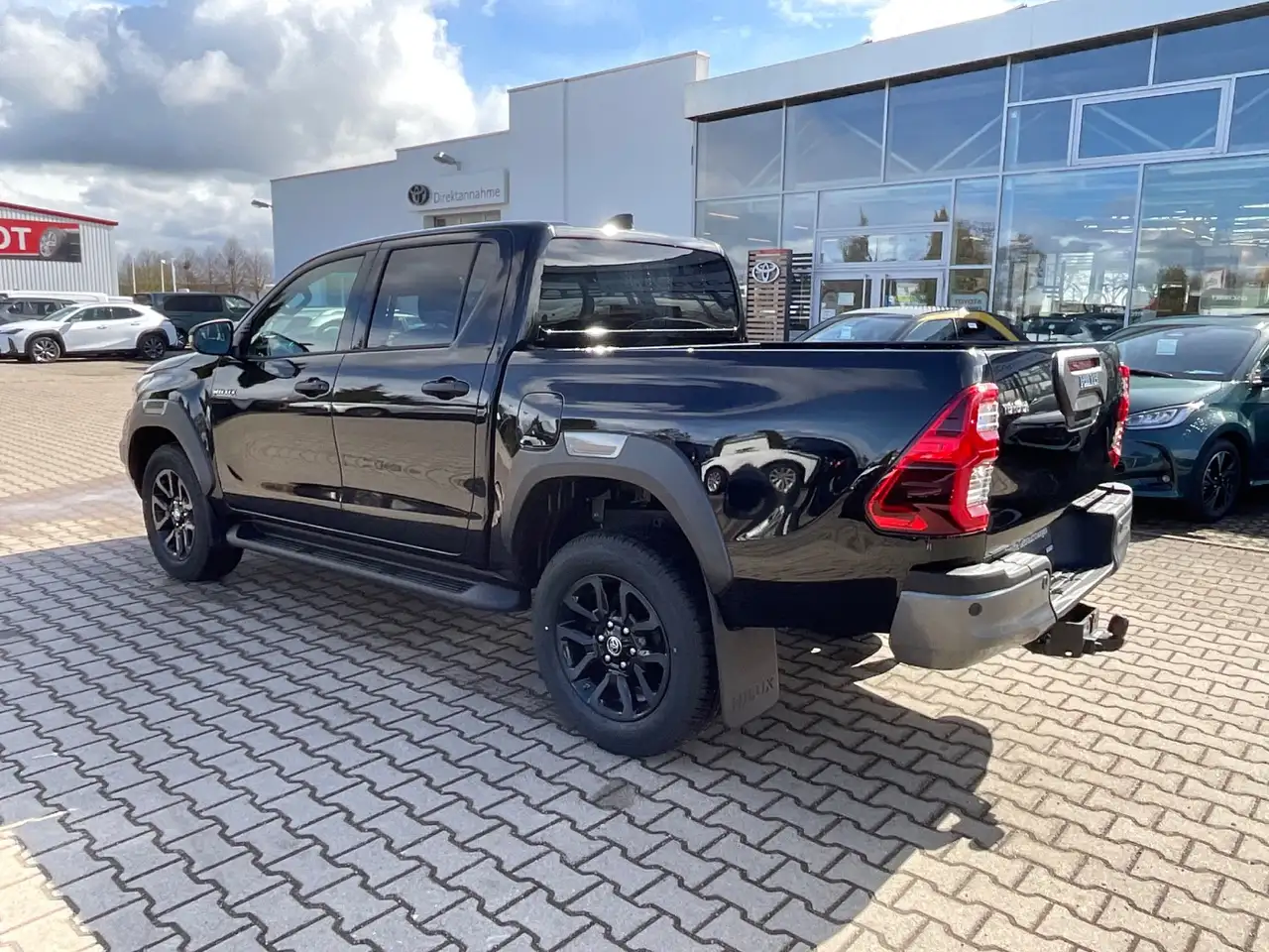 Toyota Hilux 4