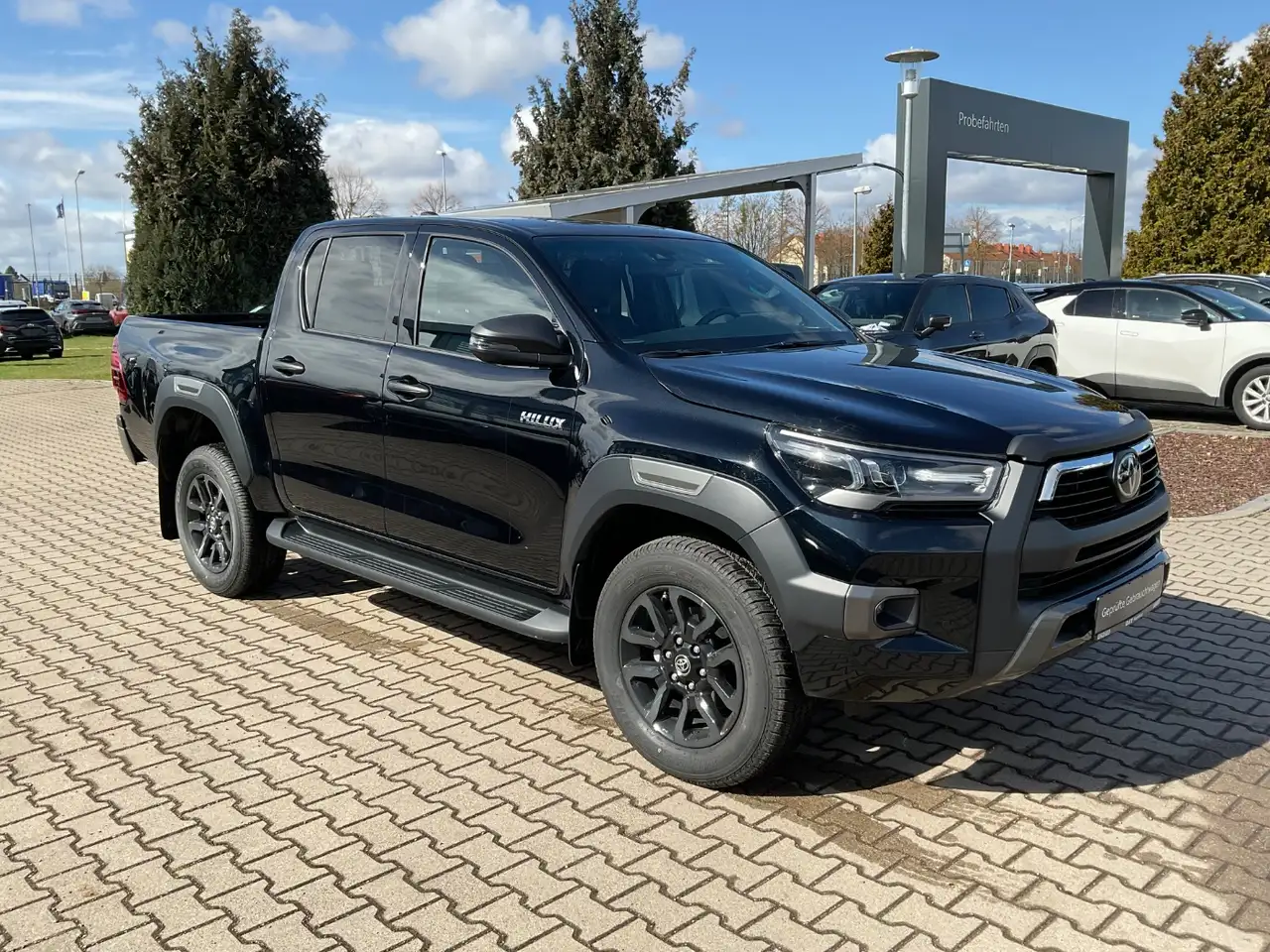 Toyota Hilux 8