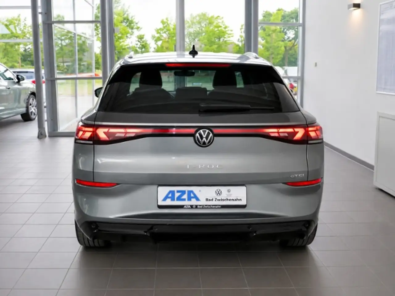 Volkswagen T-Roc 6