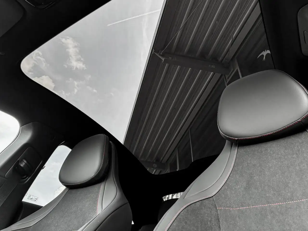 Mercedes-Benz CLA 200 11