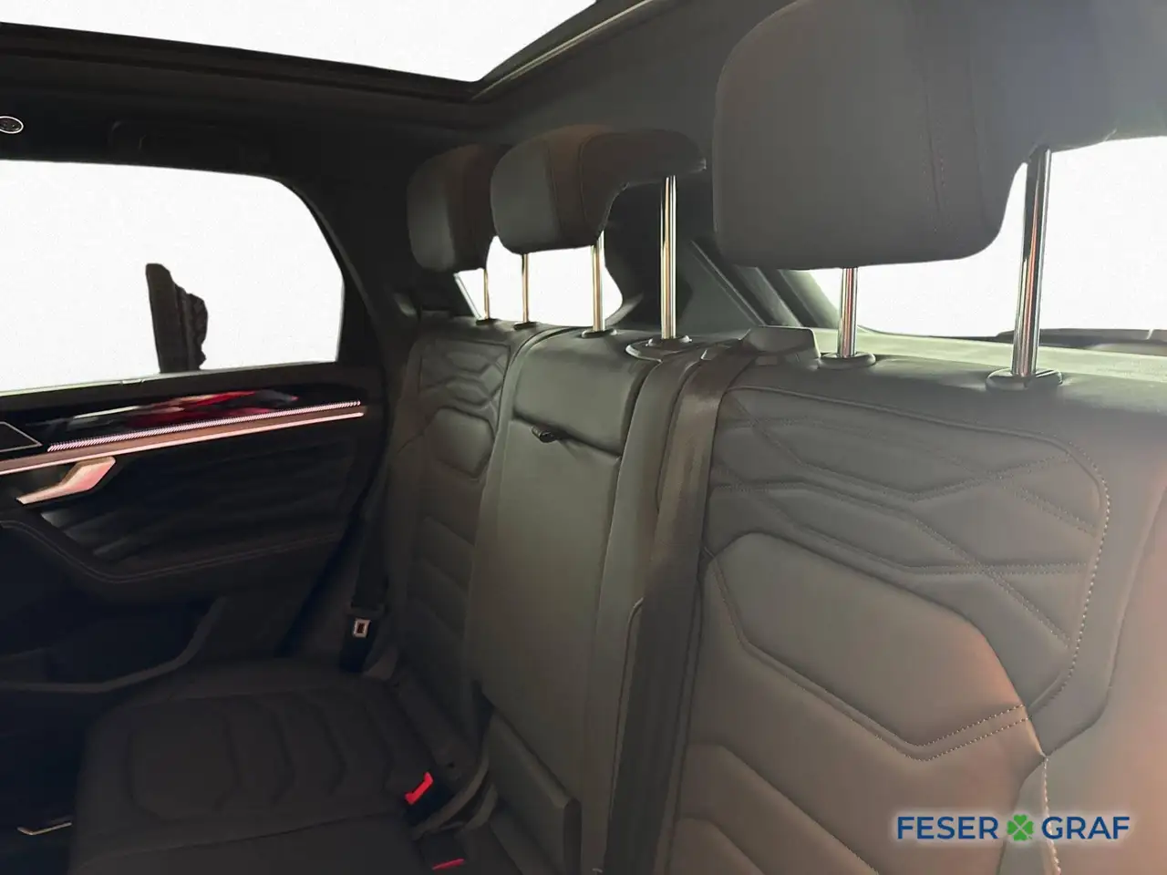 Volkswagen Touareg 15