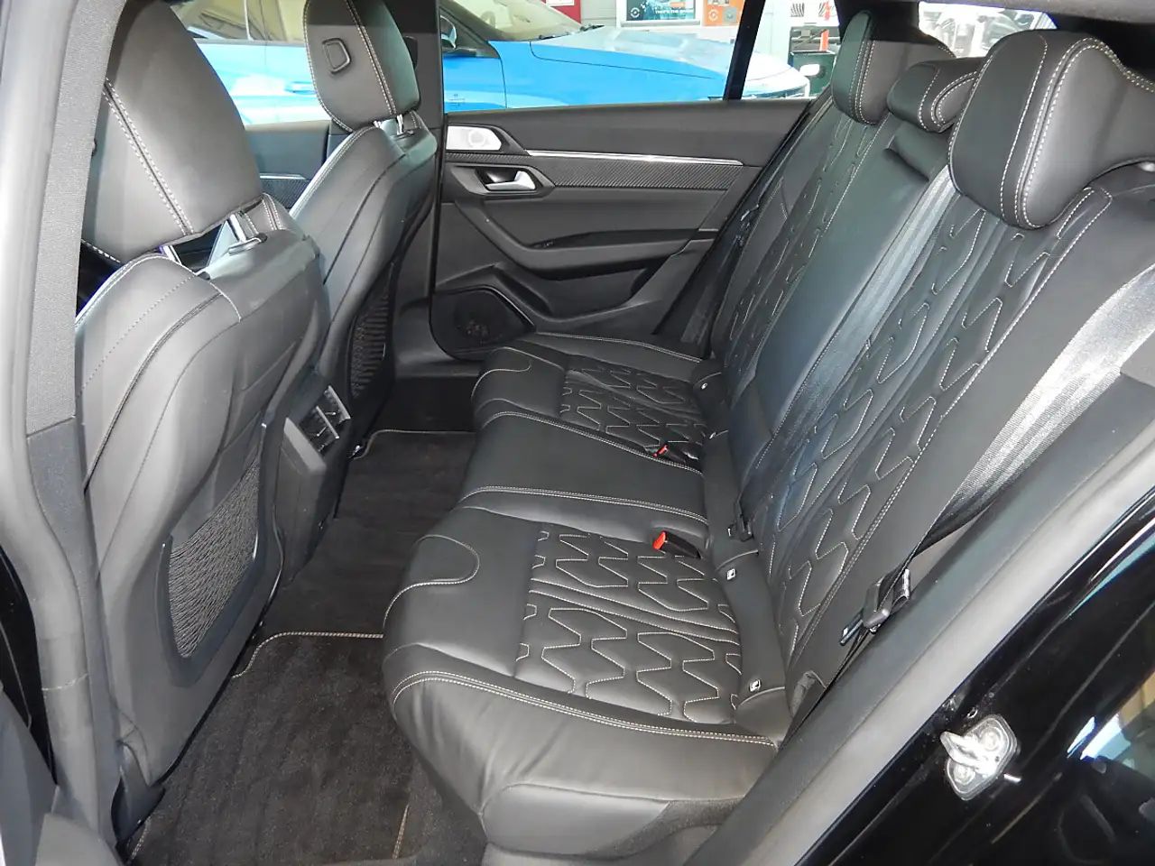 Peugeot 508 12