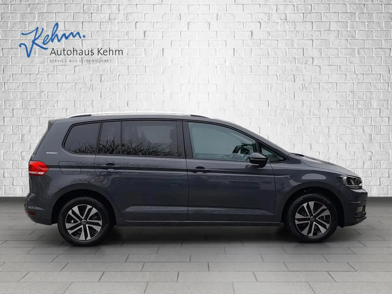 Volkswagen Touran 7