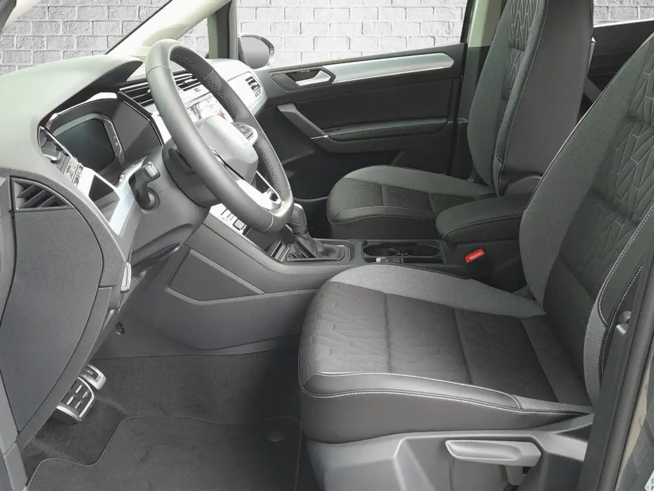 Volkswagen Touran 9