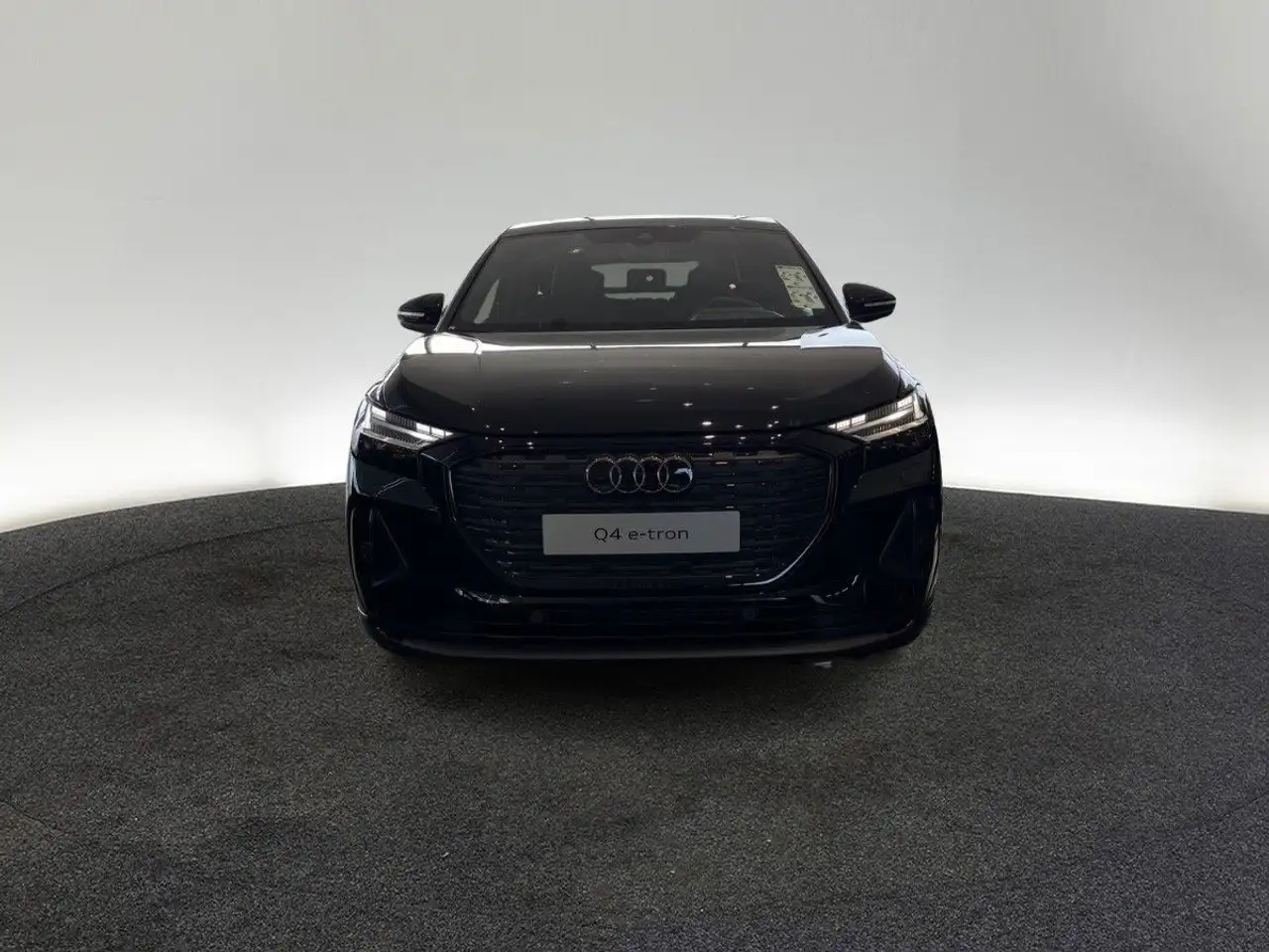 Audi Q4 4