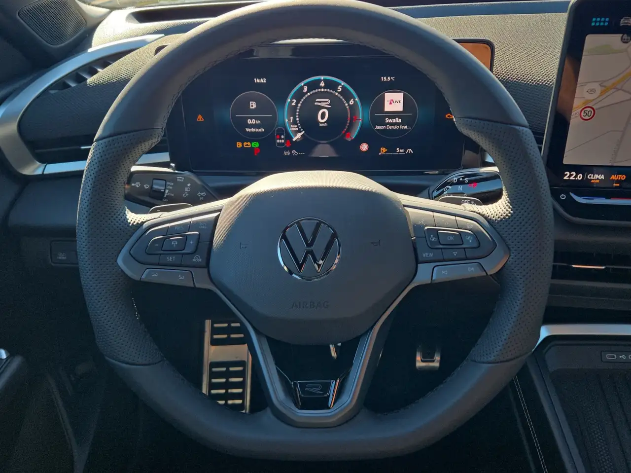 Volkswagen T-Roc 10