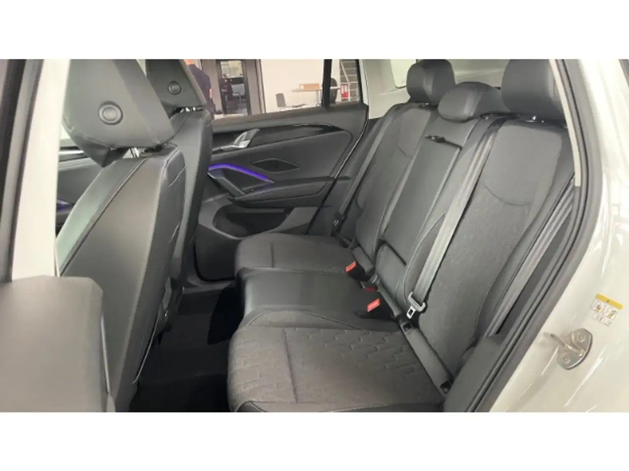 Volkswagen Tiguan 16