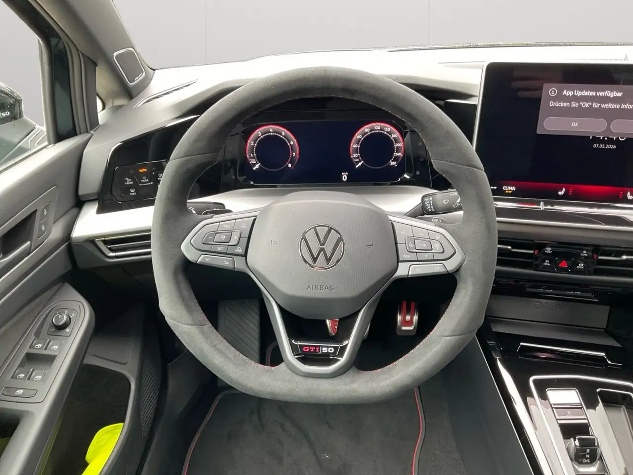 Volkswagen Golf 12