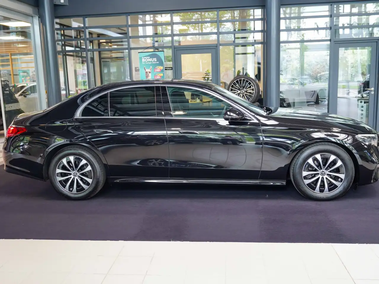 Mercedes-Benz E 220 3