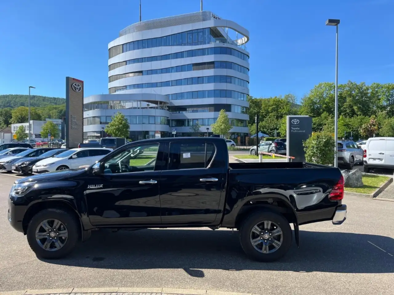 Toyota Hilux 6