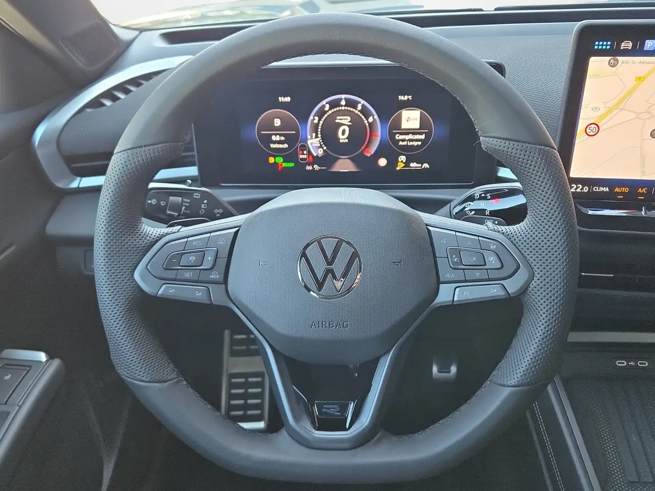 Volkswagen T-Roc 10